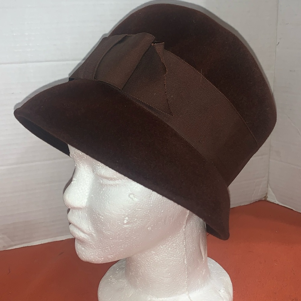Vintage Brown Peachbloom Velour Merrimac Imported Fur Hat